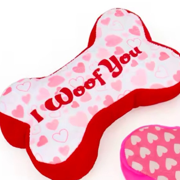 Heart Bone Dog Toy Plush Chew Squeak Pet Toy Valentine's Day Gift “I Woof You” - Picture 2 of 6
